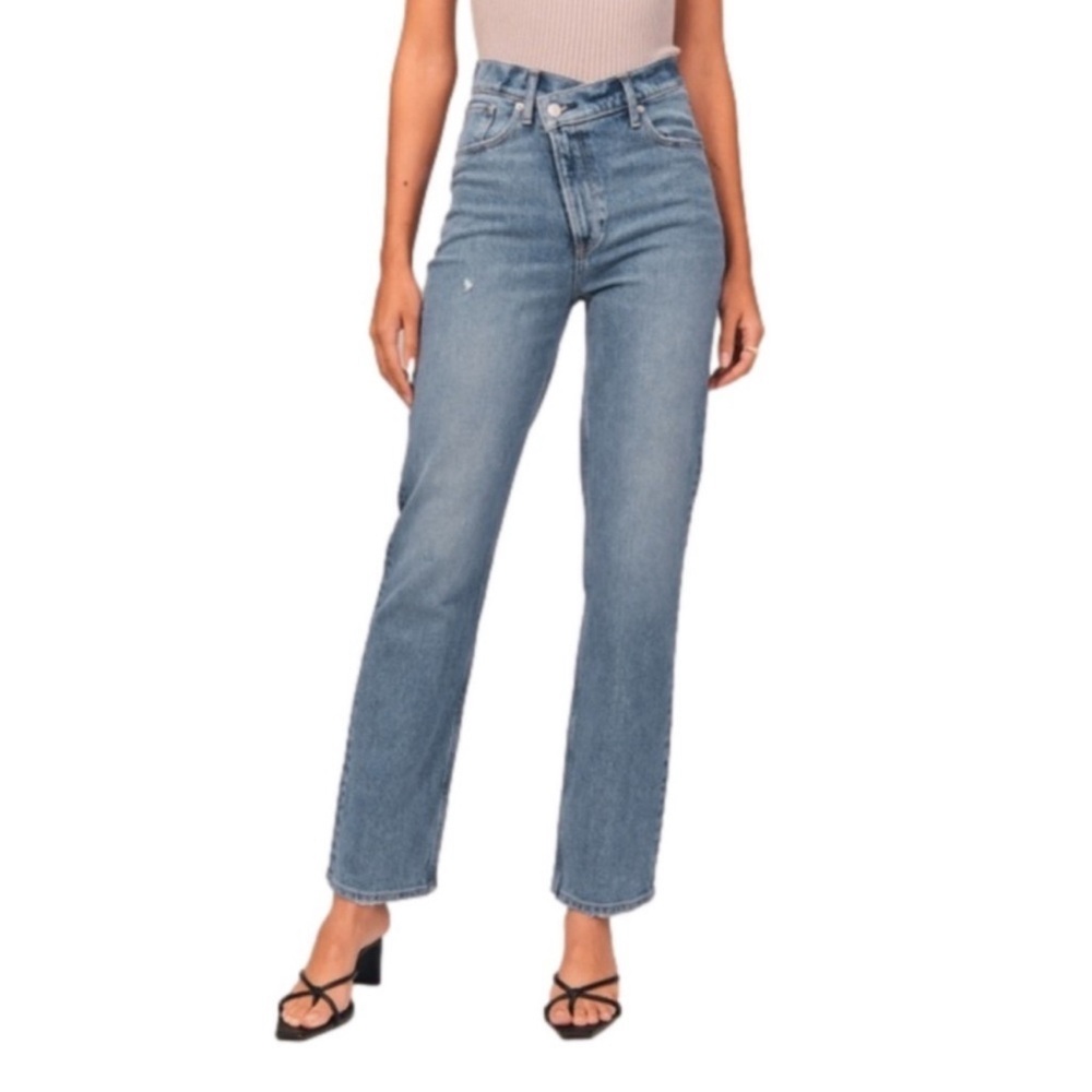Abercrombie & Fitch Women's Straight Leg Blue Jeans